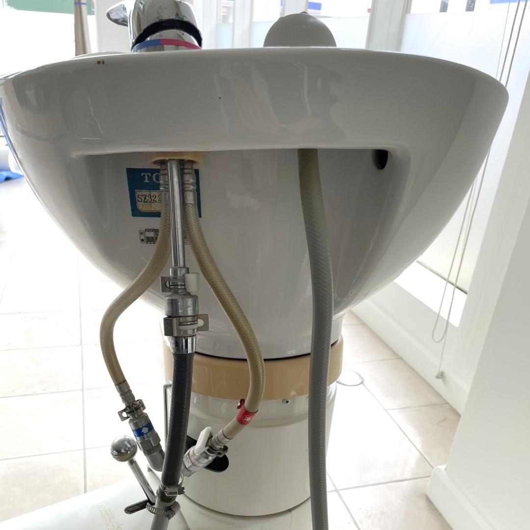 リアシャンプー スイング式 動作確認済み 現状品 美容室 介護