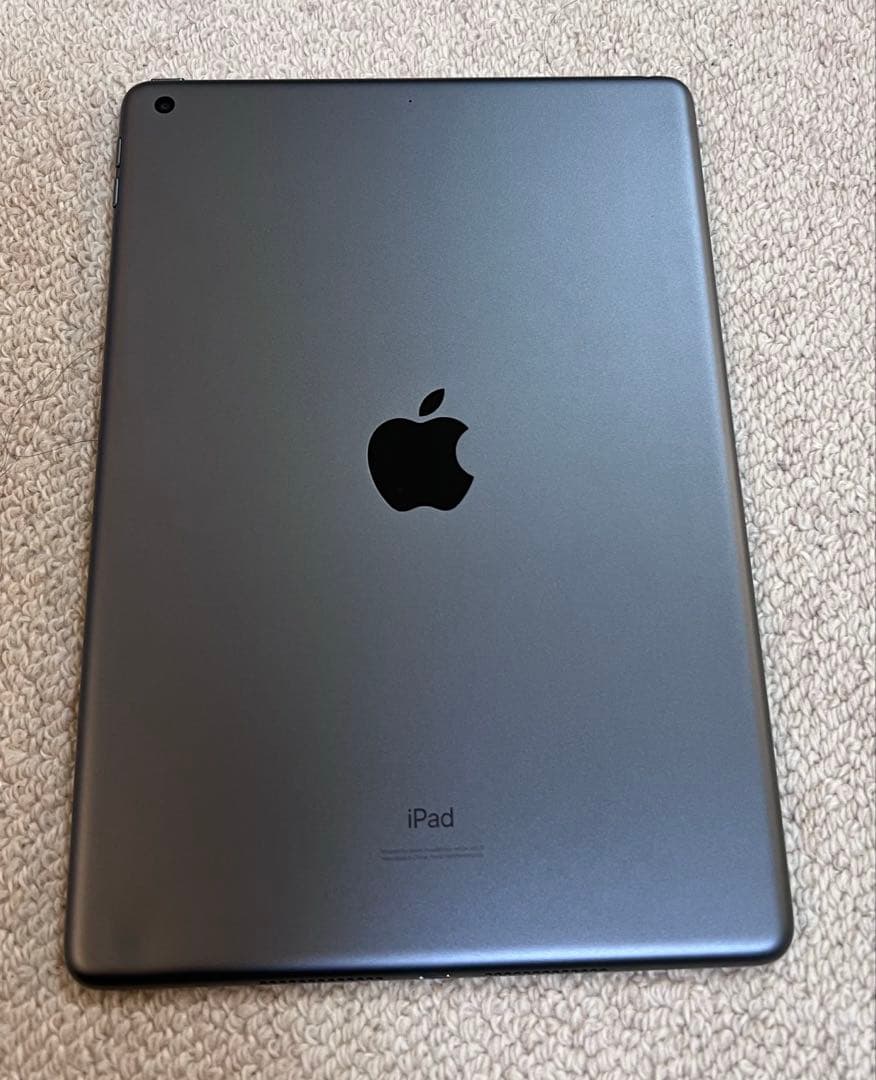 Apple iPad 第8世代 32GBスペースグレー Wi-Fiモデル　本体