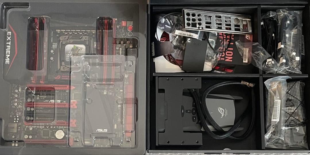 ASUS RAMPAGE V EXTREME マザーボード