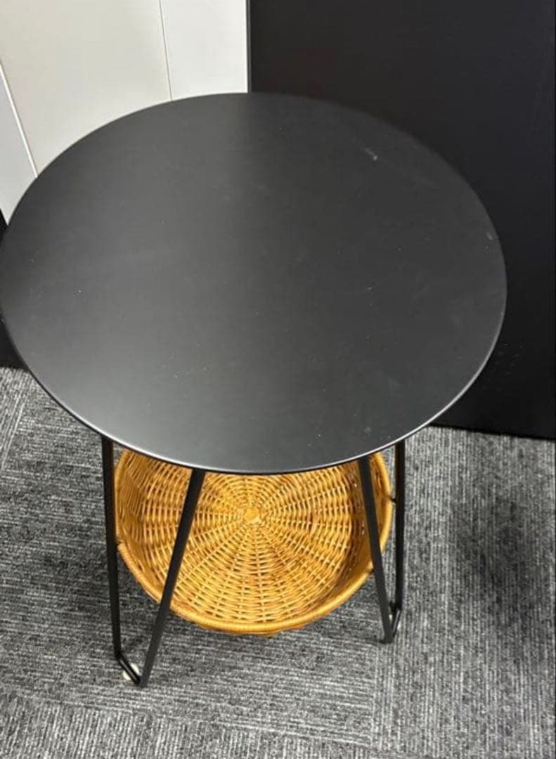 サイドテーブル・ナイトテーブル・ローテーブル IDEE WALLABY SIDE TABLE Black