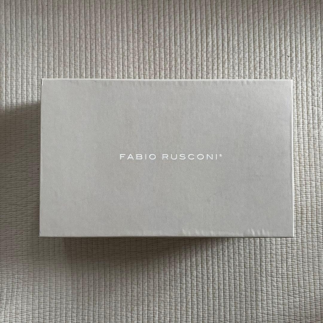 FABIO RUSCONI エナメル ブラック ポインテッドトゥ ミュール