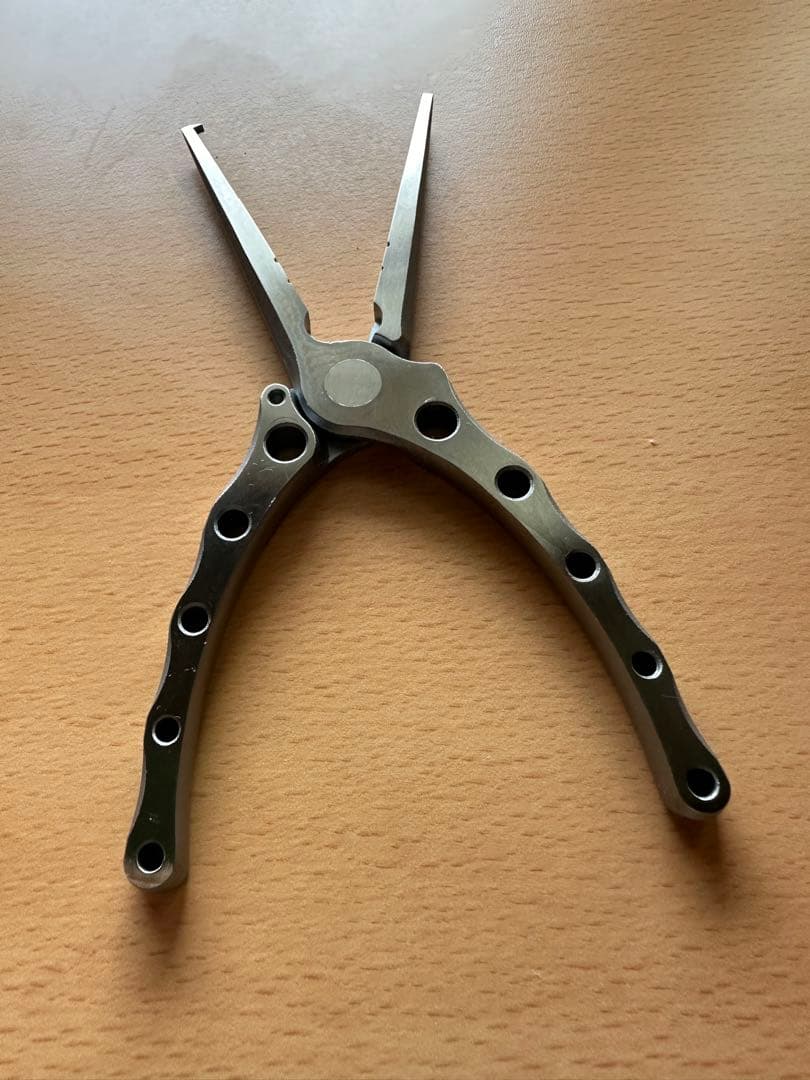 スノーピーク　プライヤー