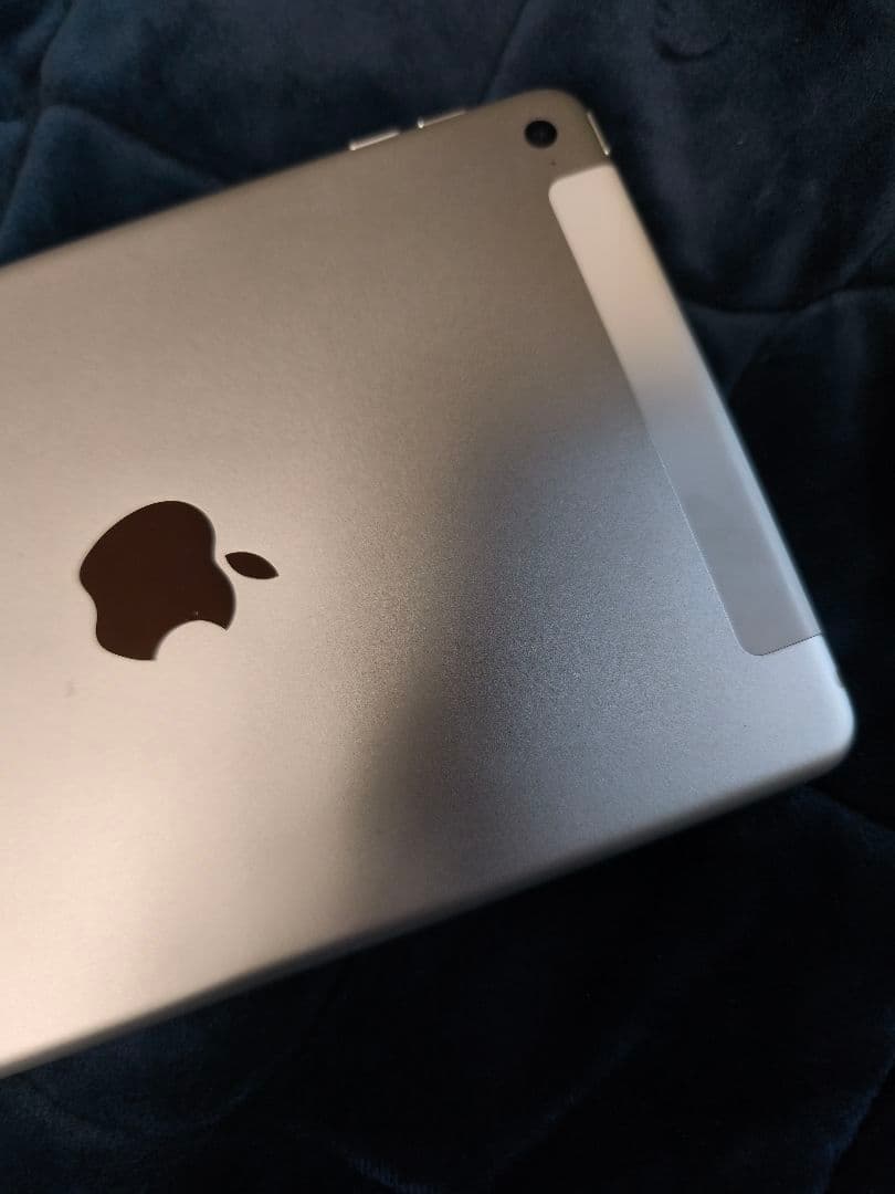 iPad mini4 128GB SIMフリー Cellularモデル