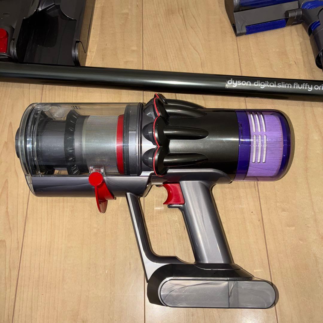 ダイソン SV18　コードレス　Digital Slim Fluffy　掃除機