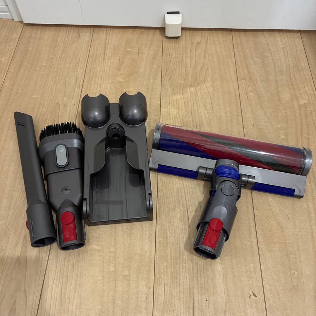 ダイソン SV18　コードレス　Digital Slim Fluffy　掃除機