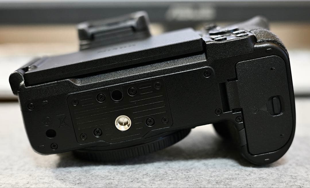 NikonZ5II Z 24-50mmレンズキット　ニコン