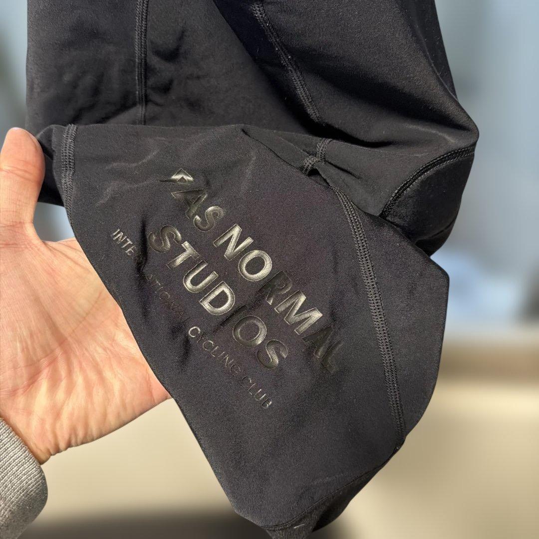 Pas Normal studios ビブショーツ フリース Control