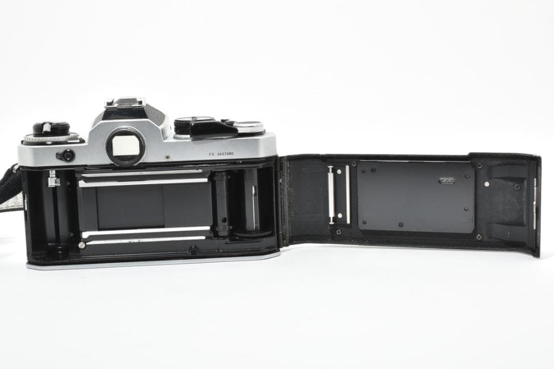 ★各部モルト張り替え済・美品★ ニコン Nikon FE ボディ #20932