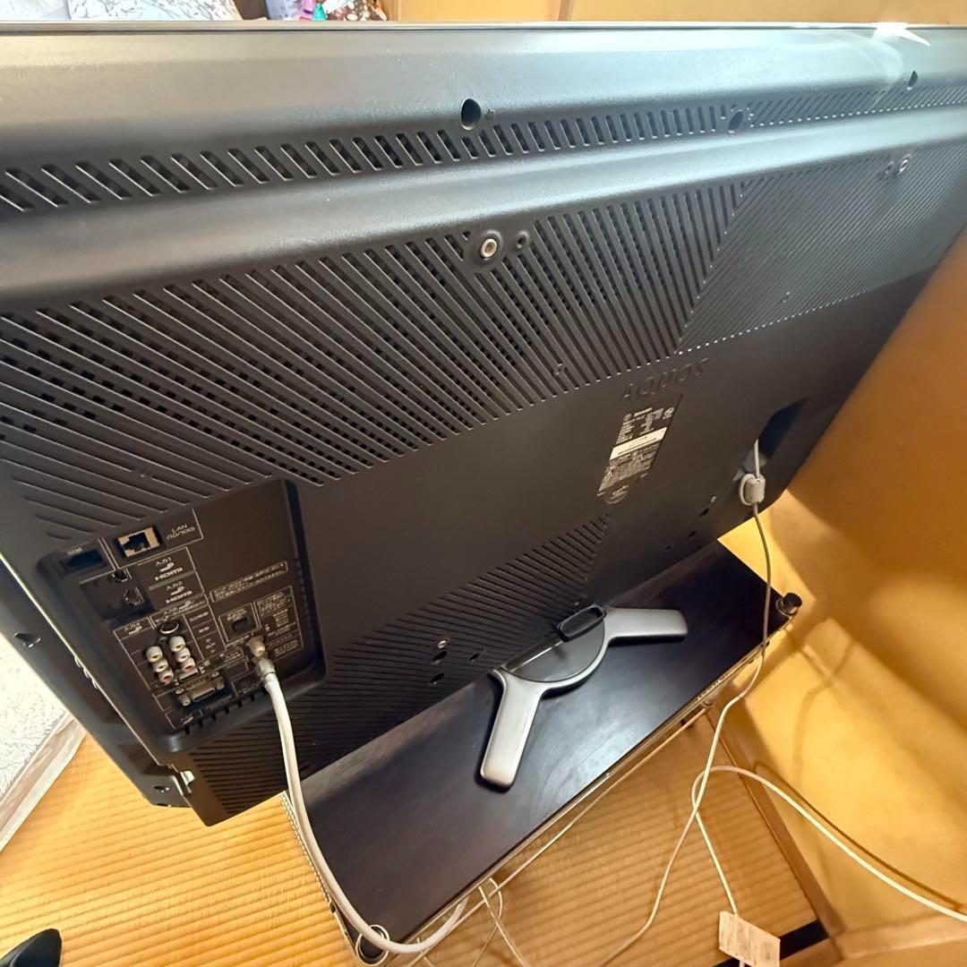 SHARP AQUOS 40型 テレビ 世界の亀山モデル 2009年製