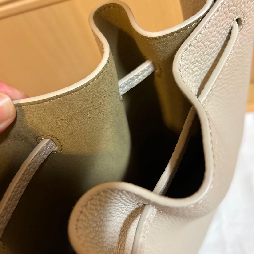 VASIC ヴァジック OUD MINI レザー ショルダーバッグ