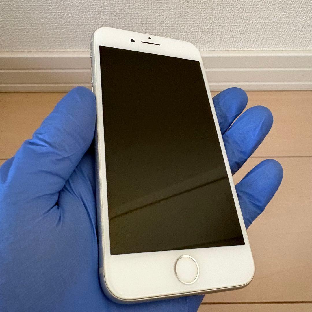 お*り様 iPhone 8 256GB シルバー