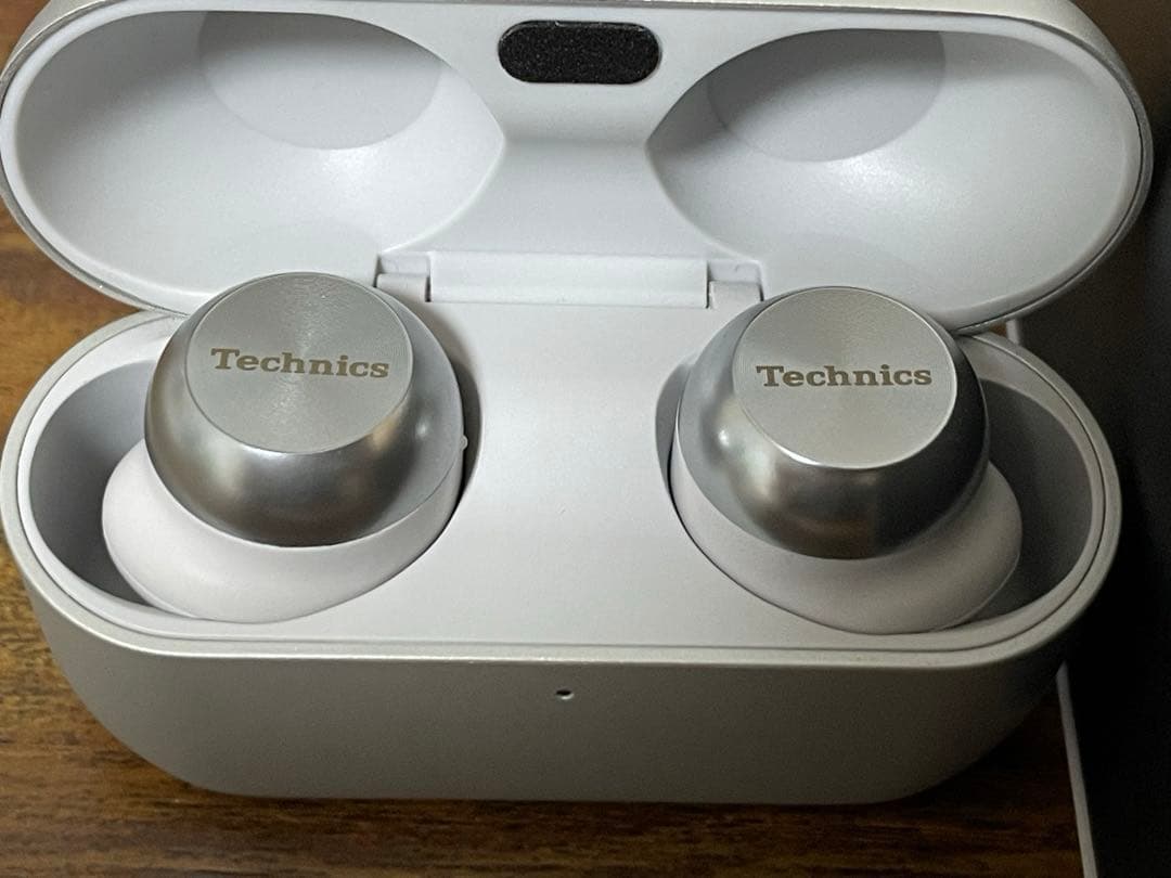 【美品】Technics eah-az100シルバー&非売品ポーチ（未使用）