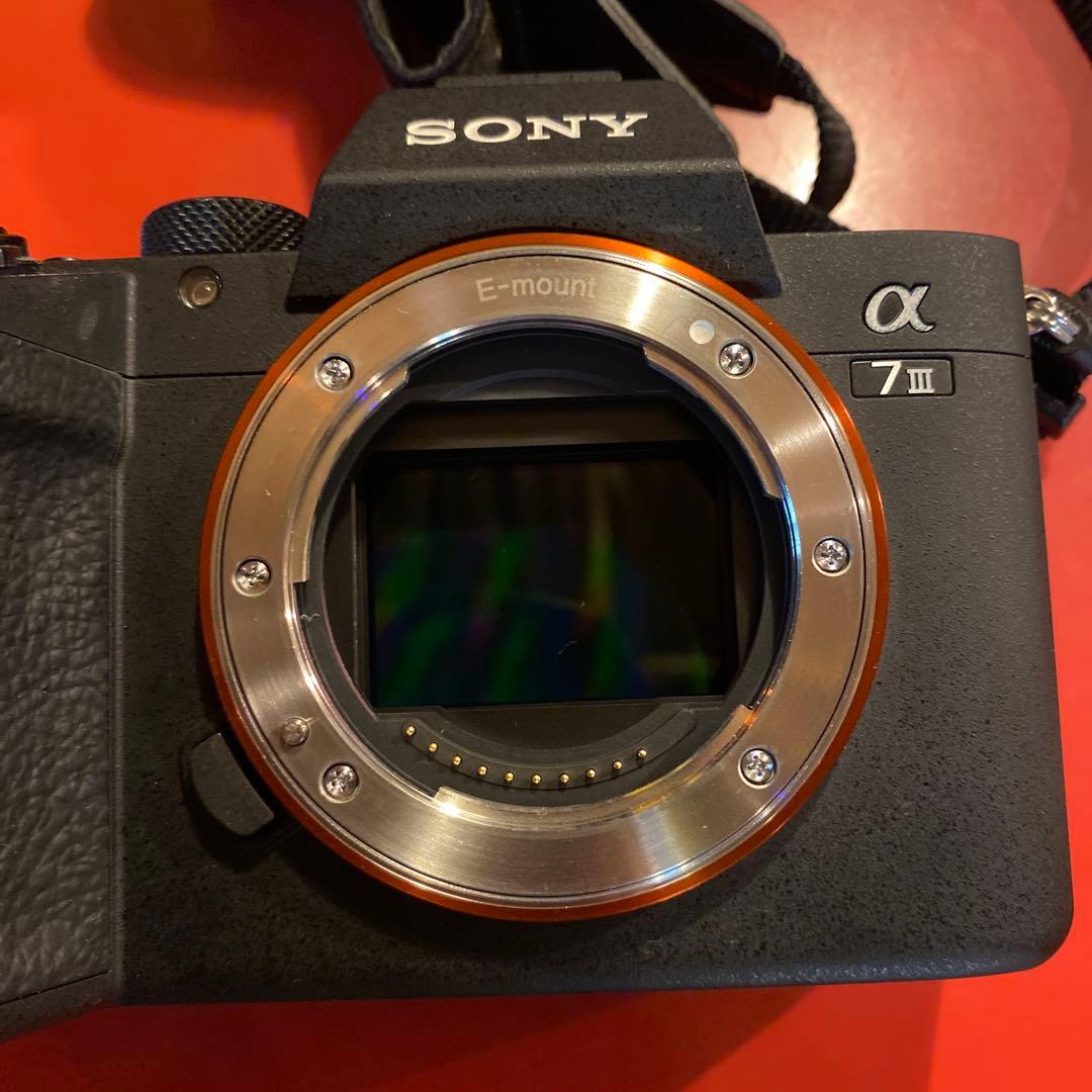 ★値下げ★三脚おまけ付★α7IIIミラーレス一眼カメラ ブラックILCE-7M3