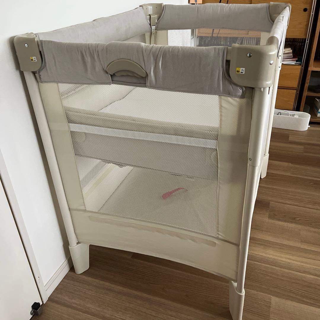 Aprica ココネルエアー 折りたたみ ベビーベッド ベージュ マットレス付き