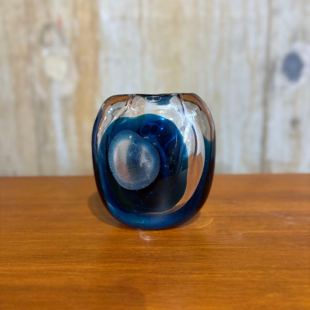 Kosta 46680 VICKE LINDSTRAND Sweden 花瓶