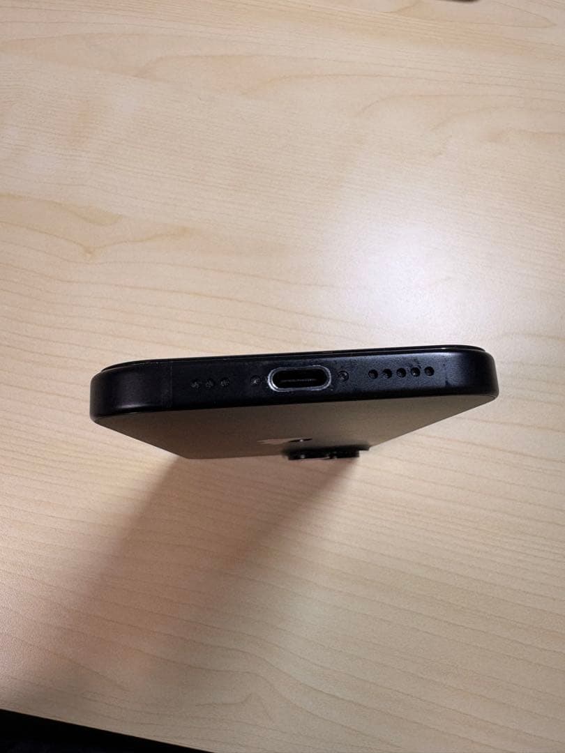 iPhone 15 128GB ブラック 本体 SIMフリー　フィルム/ケース付