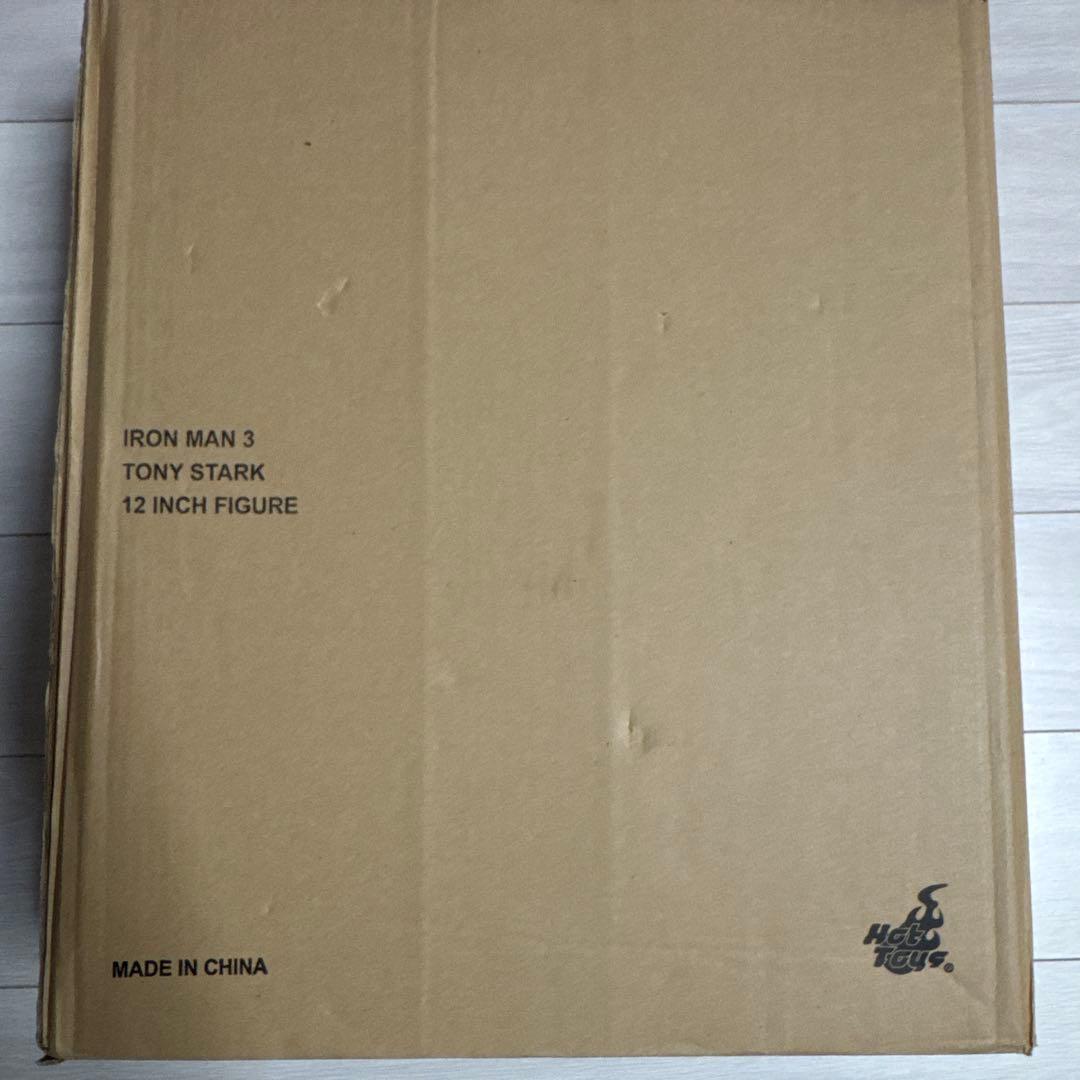 完全新品未開封　HOT TOYS アイアンマン3 トニー・スターク 開発作業版