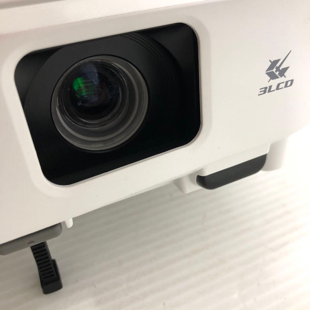 EPSON プロジェクター　EB-S05 中古