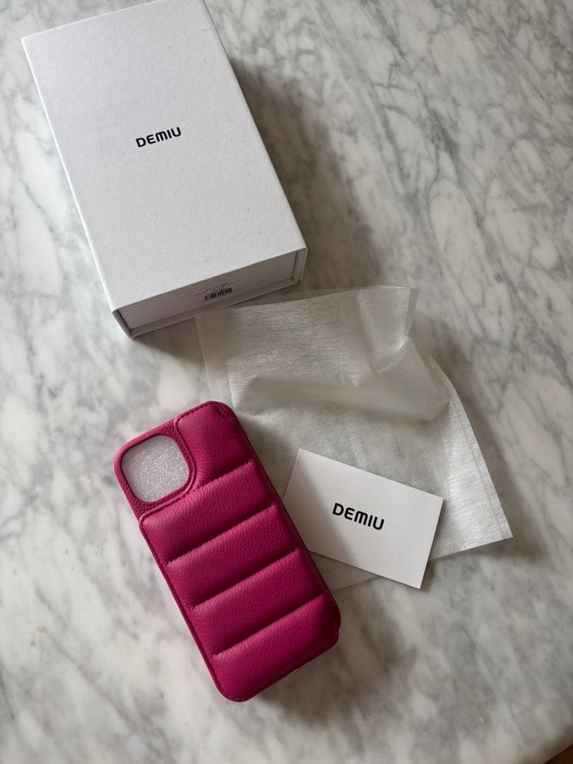 DEMIU レザー フリップケース ピンク
