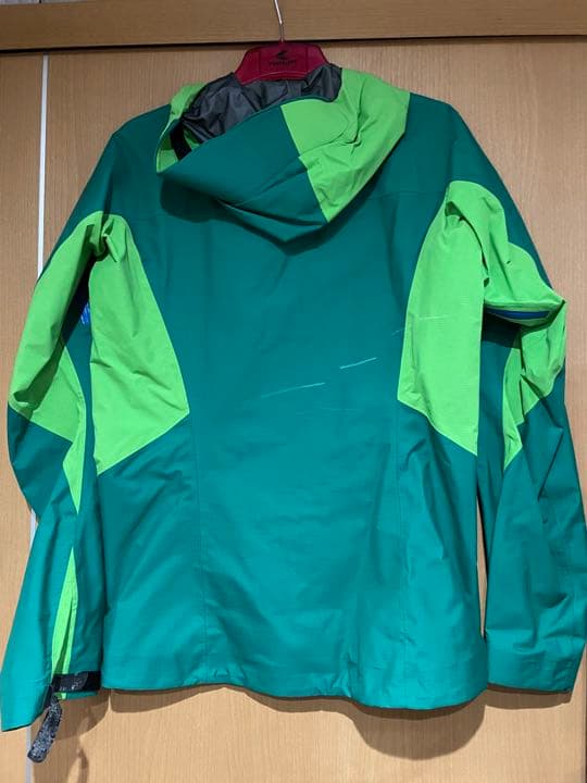 ホグロフス・ゴアテックスウェア