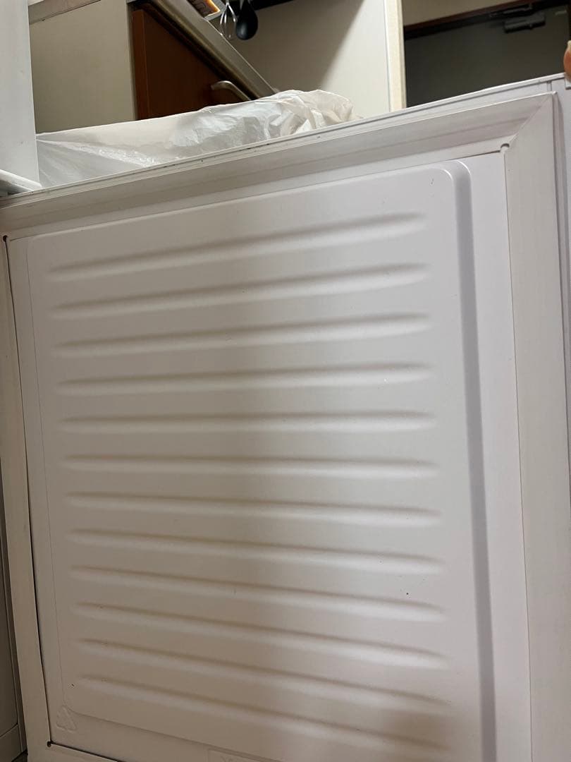 ニトリ　単身用冷蔵庫　106L NTR-106WH