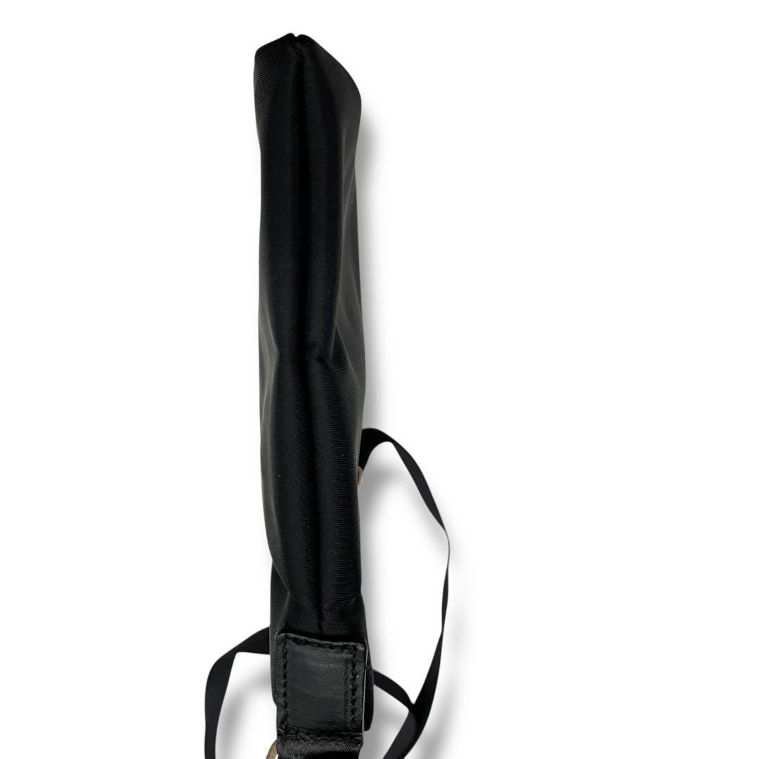 極美品　アニエスベー　ナイロンショルダーバッグ　サコッシュ　肩掛け