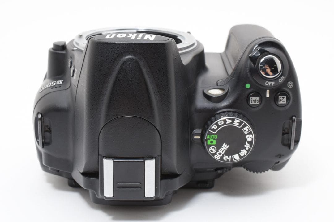 ★美品★Nikon ニコン D5000 ボディ #20907