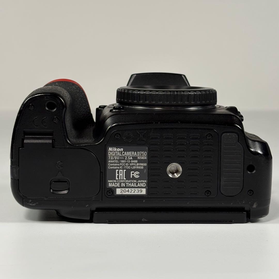 【訳あり】Nikon D750ボディー