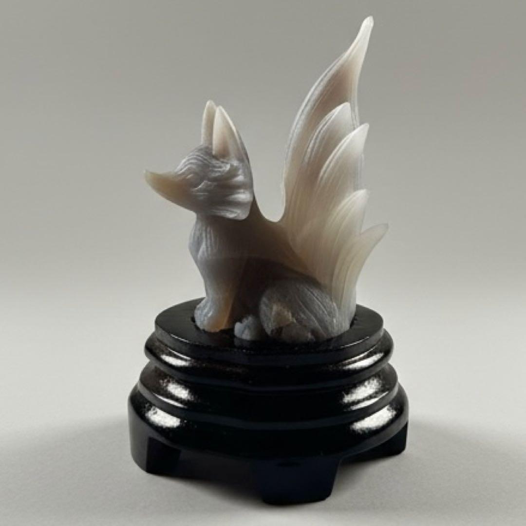 天然石　アゲート九尾の狐彫り☘︎ ݁˖.財運　パワーストーン