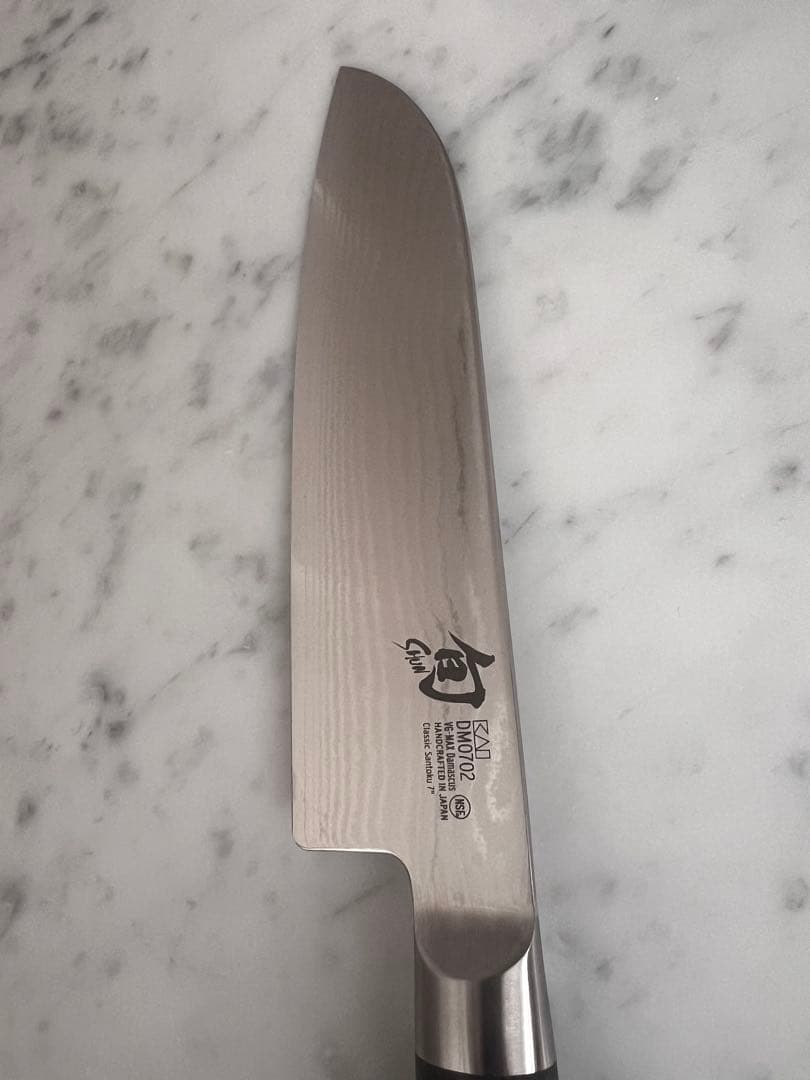 新品同様！貝印 旬 Classic 三徳包丁 175mm KAI Shun