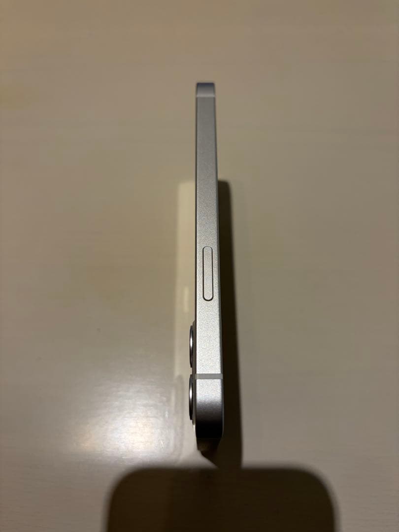 iPhone 12 mini 64GB ホワイト