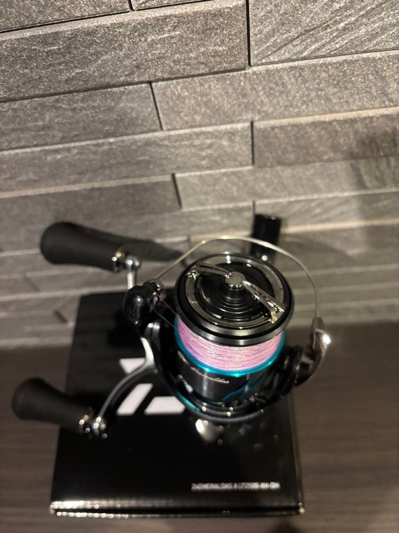 ダイワ エギング専用リール24エメラル ダス X LT2500-XH-DH1