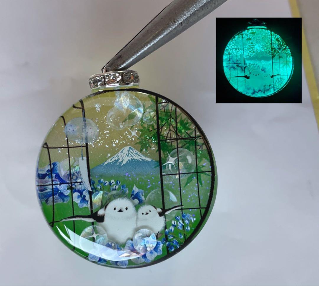 RUKURUKU/紫陽花と富士山とシマエナガ　オルゴナイトキーホルダー