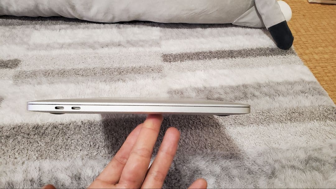 MacBook本体 Apple MacBook pro 13inch 2019