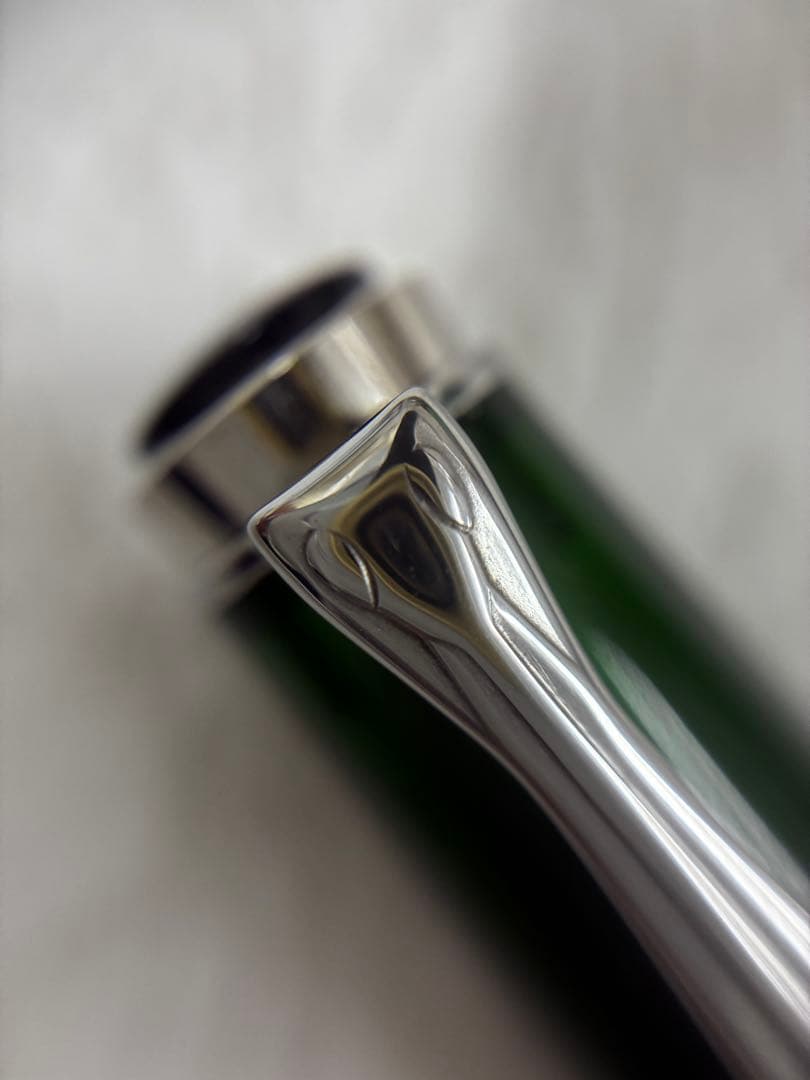 Pelikan 万年筆 緑色 スワンロゴ