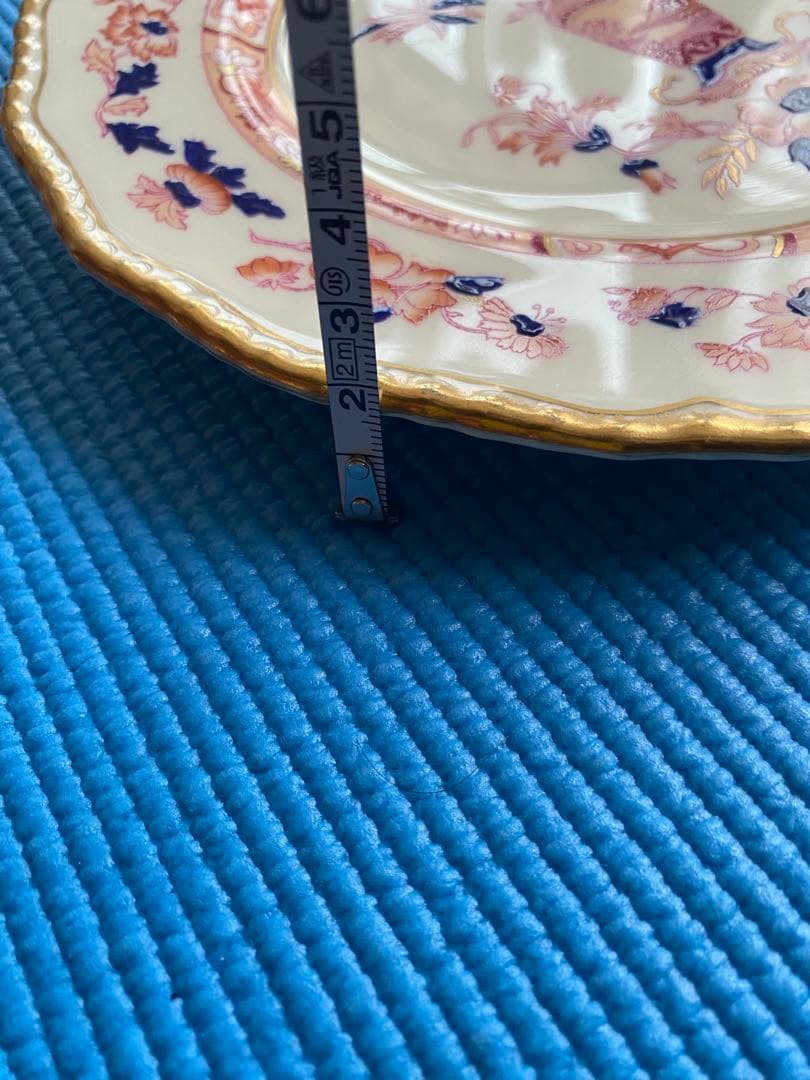 ロイヤルドルトン　プレート　一枚