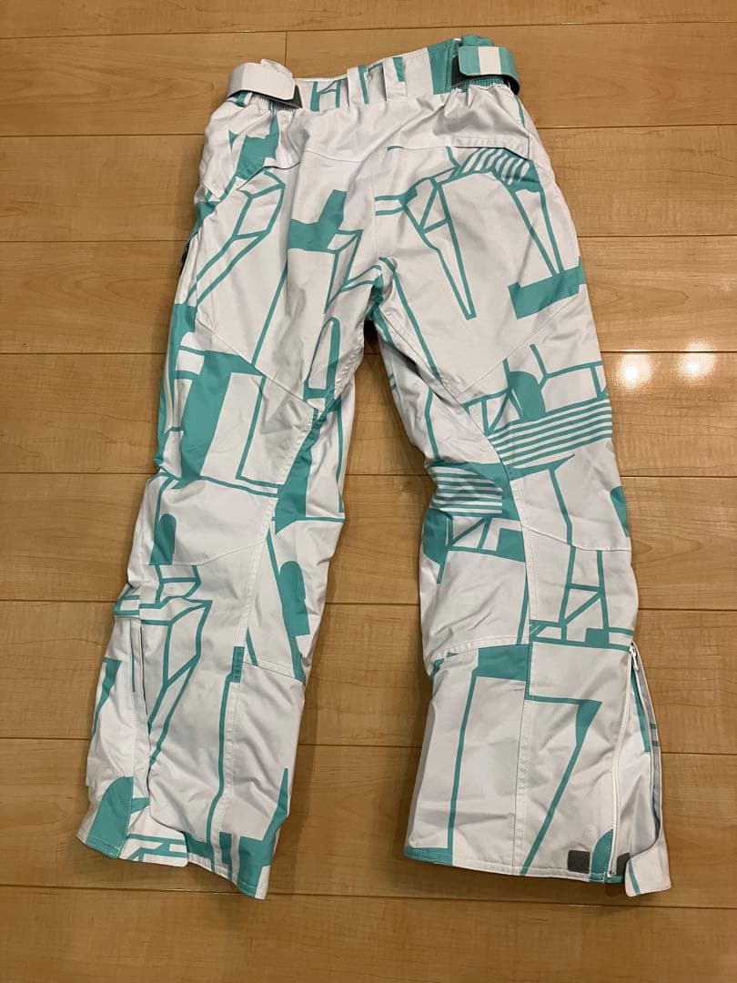 MIZUNOミズノブレスサーモスキージャケットS&パンツS セットアップ