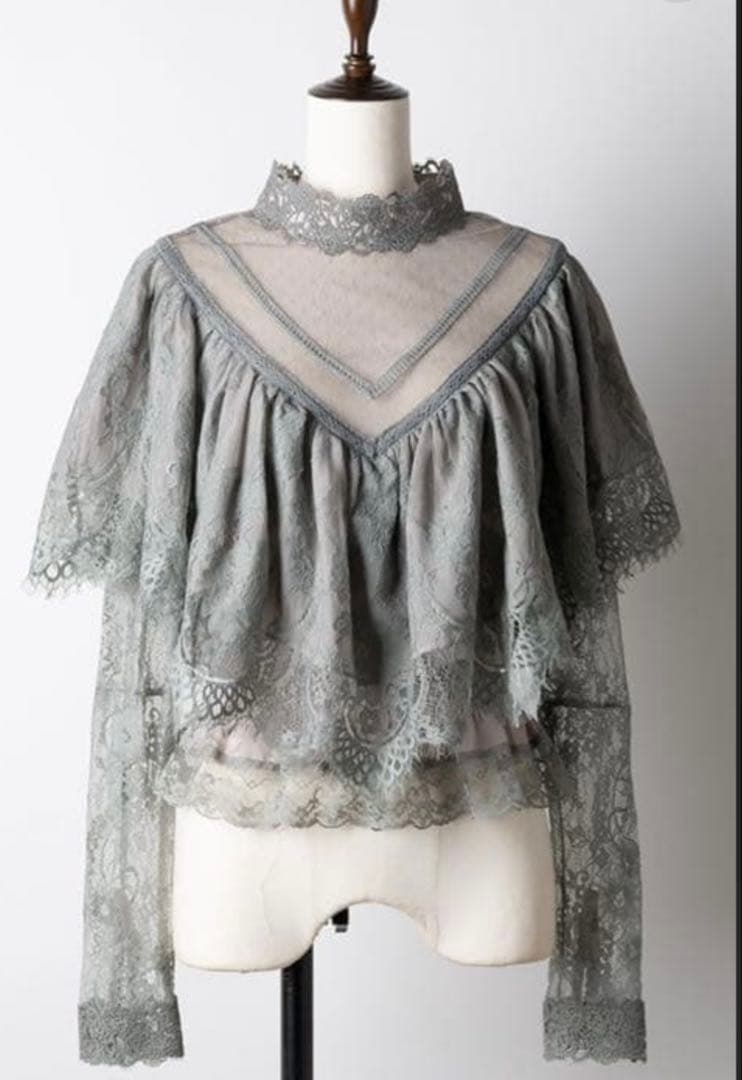 ラベルエチュード　ヴィンテージ　異素材レース長袖ブラウス