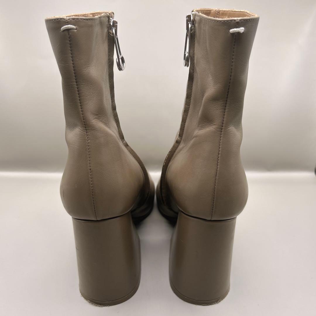 メゾンマルジェラ ショートブーツ レザー ベージュ系 ジッパー付き 36.5