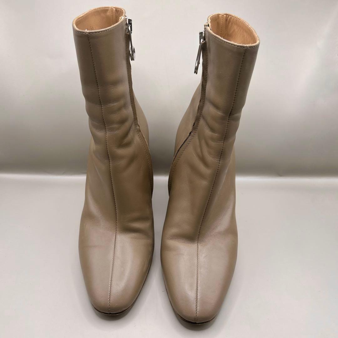 メゾンマルジェラ ショートブーツ レザー ベージュ系 ジッパー付き 36.5