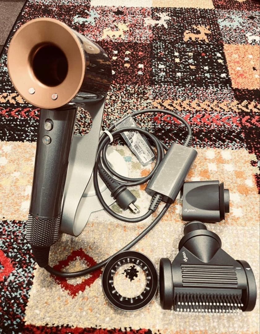 ダイソン Supersonic HD15 コッパー　ヘアドライヤー　動作良好