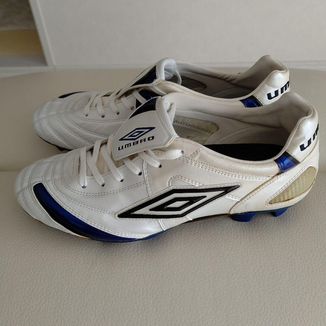 未使用品 UMBRO アクセレイターSJ Ⅱ サッカーシューズ ホワイト/ブルー