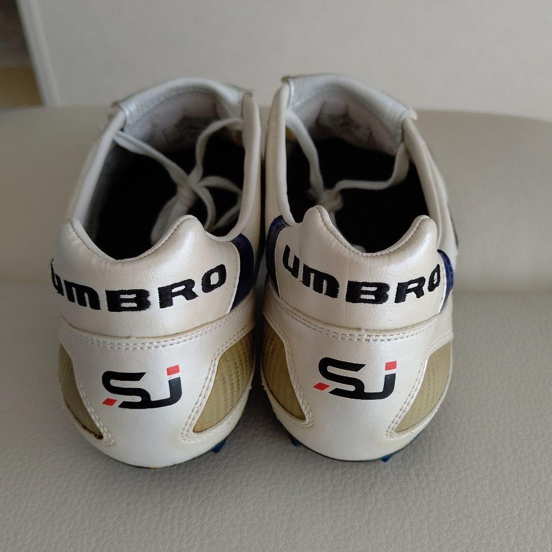 未使用品 UMBRO アクセレイターSJ Ⅱ サッカーシューズ ホワイト/ブルー