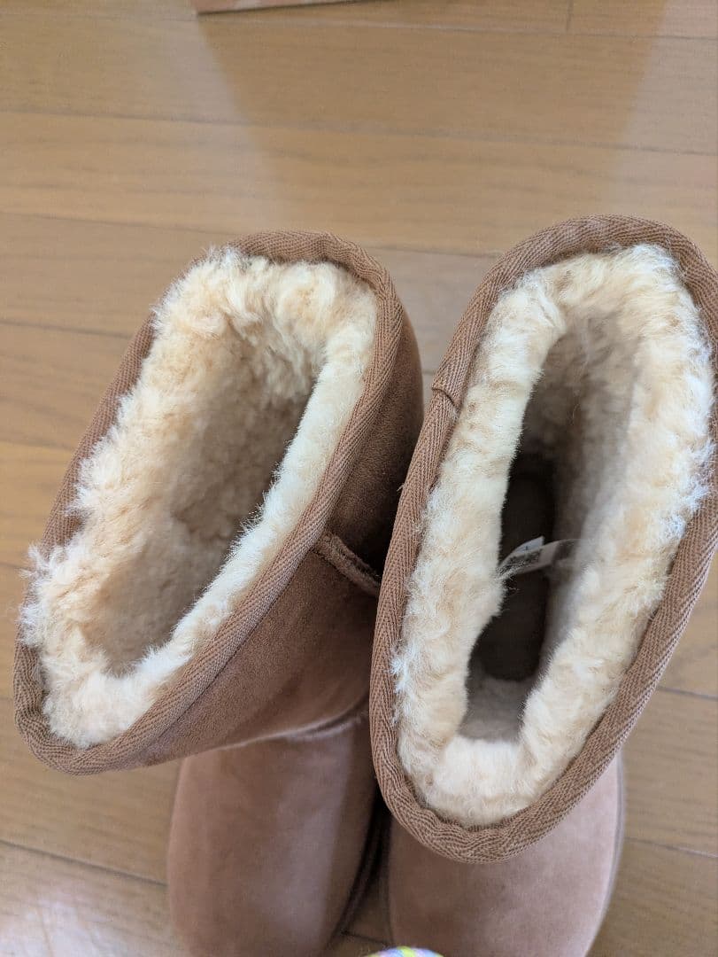 UGG ブラウンムートンブーツ 箱付き