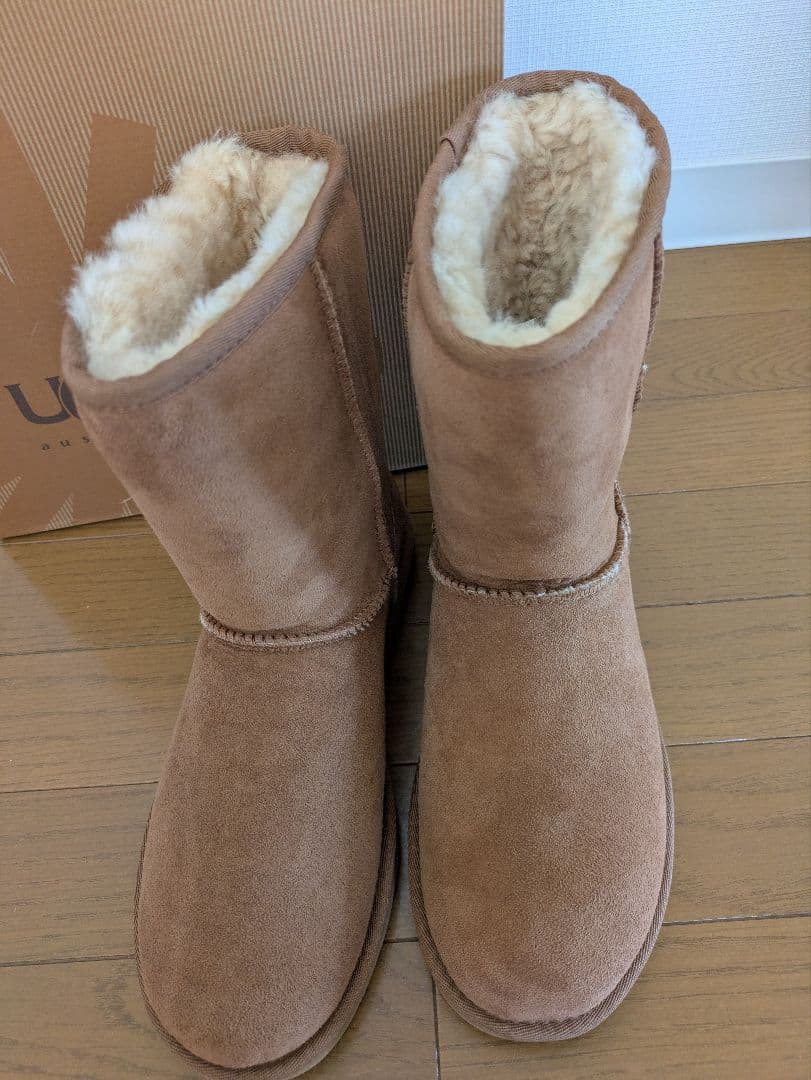 UGG ブラウンムートンブーツ 箱付き
