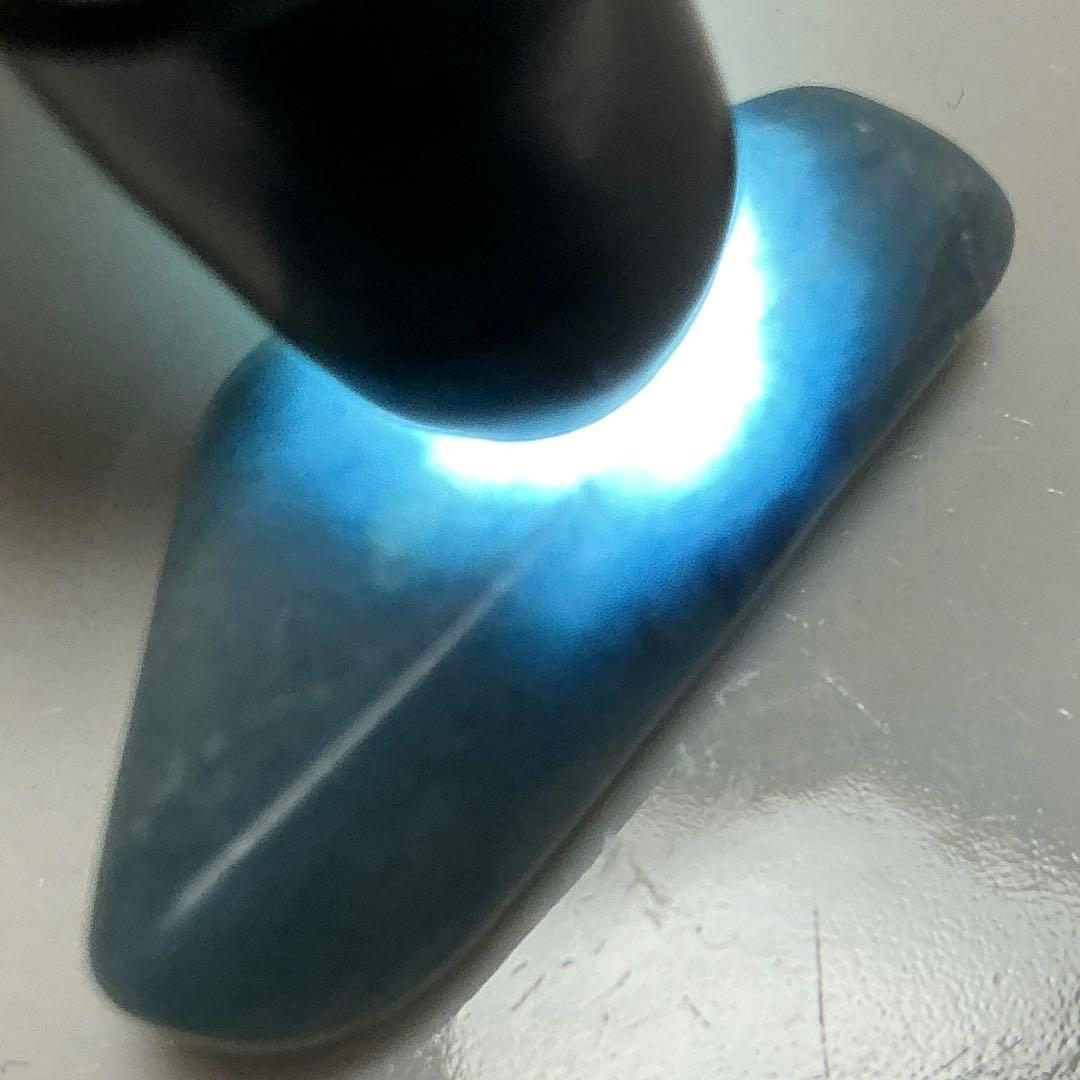 コン沢翡翠　原石　5.9g（141）
