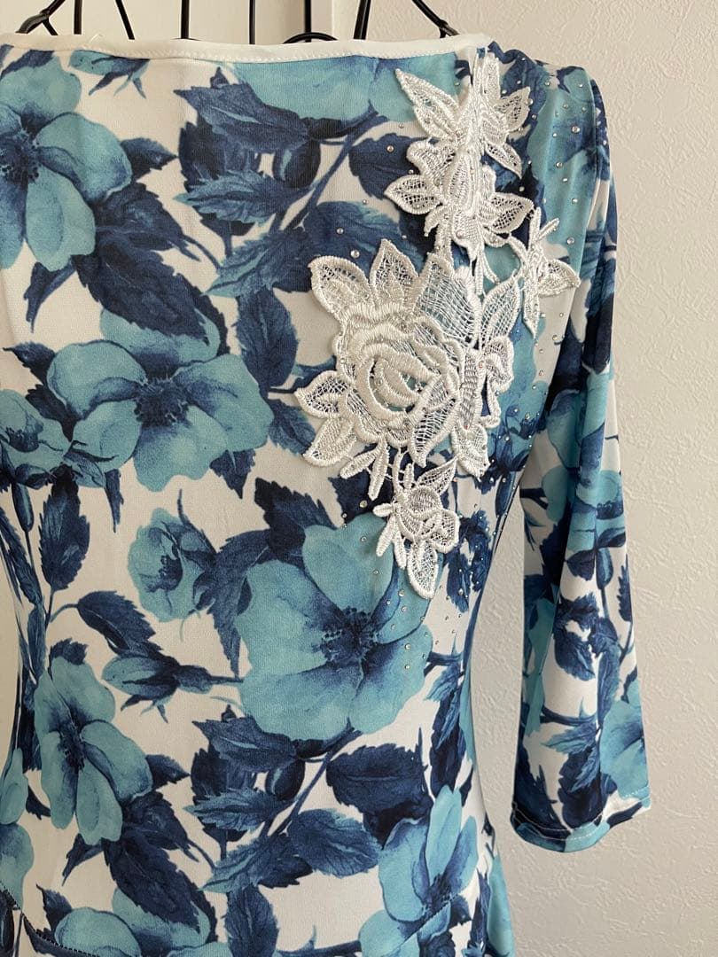 美品❣️ ✨レイリーナ　社交ダンスパーティードレス✨