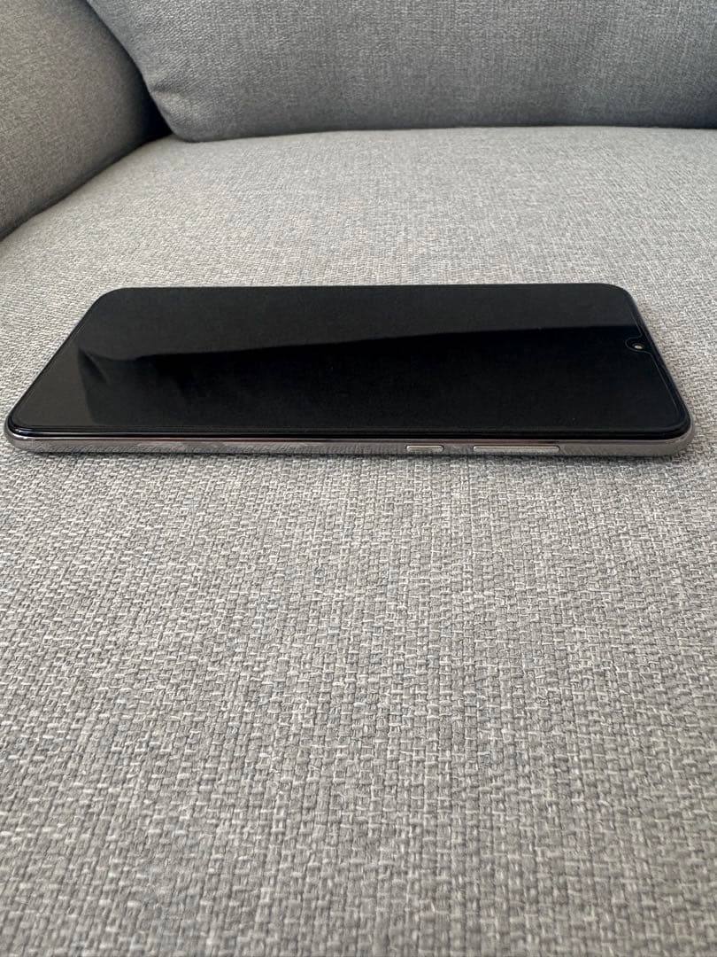 スマホ本体　HUAWEI P30 lite