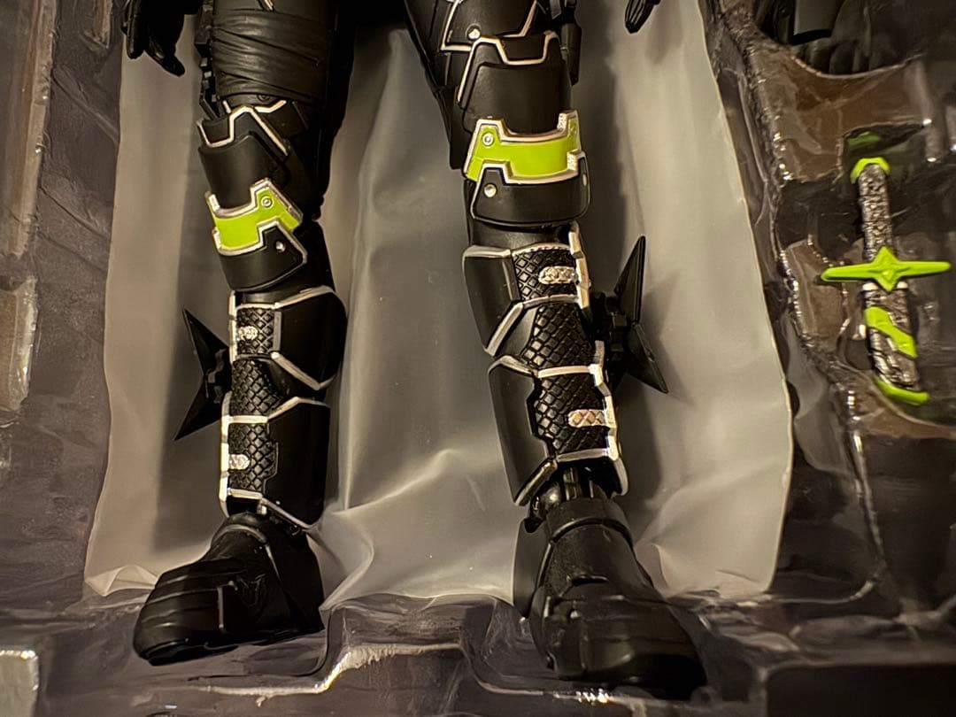 フィギュアーツ　仮面ライダータイクーン　ブジンソード　※パーツ接着有り