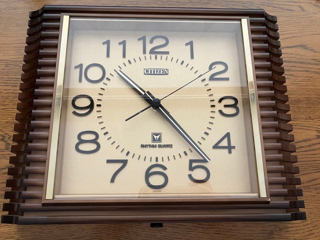シチズン　昭和レトロ　壁掛け時計　水晶時計　リズムクォーツ　レトロインテリア